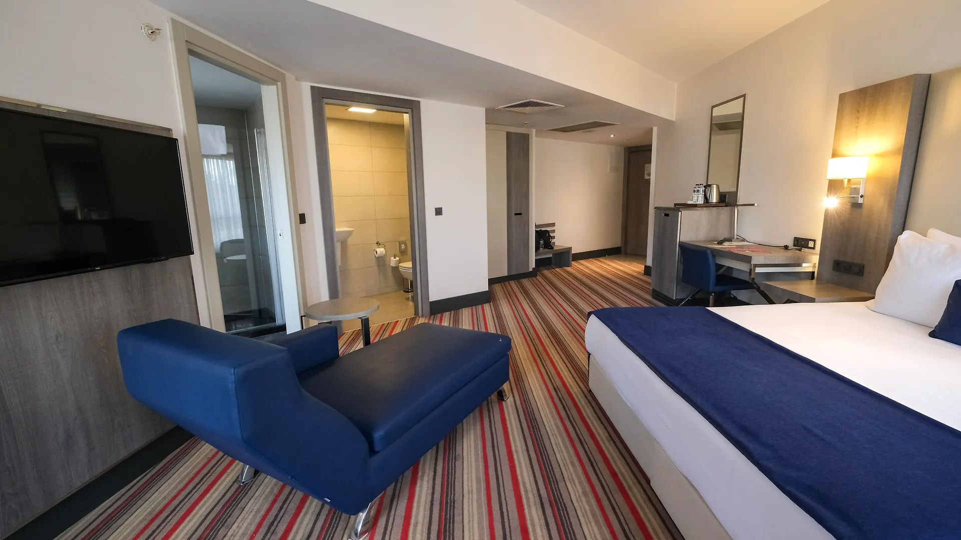 Ramada Plaza By Wyndham Izmir Otel