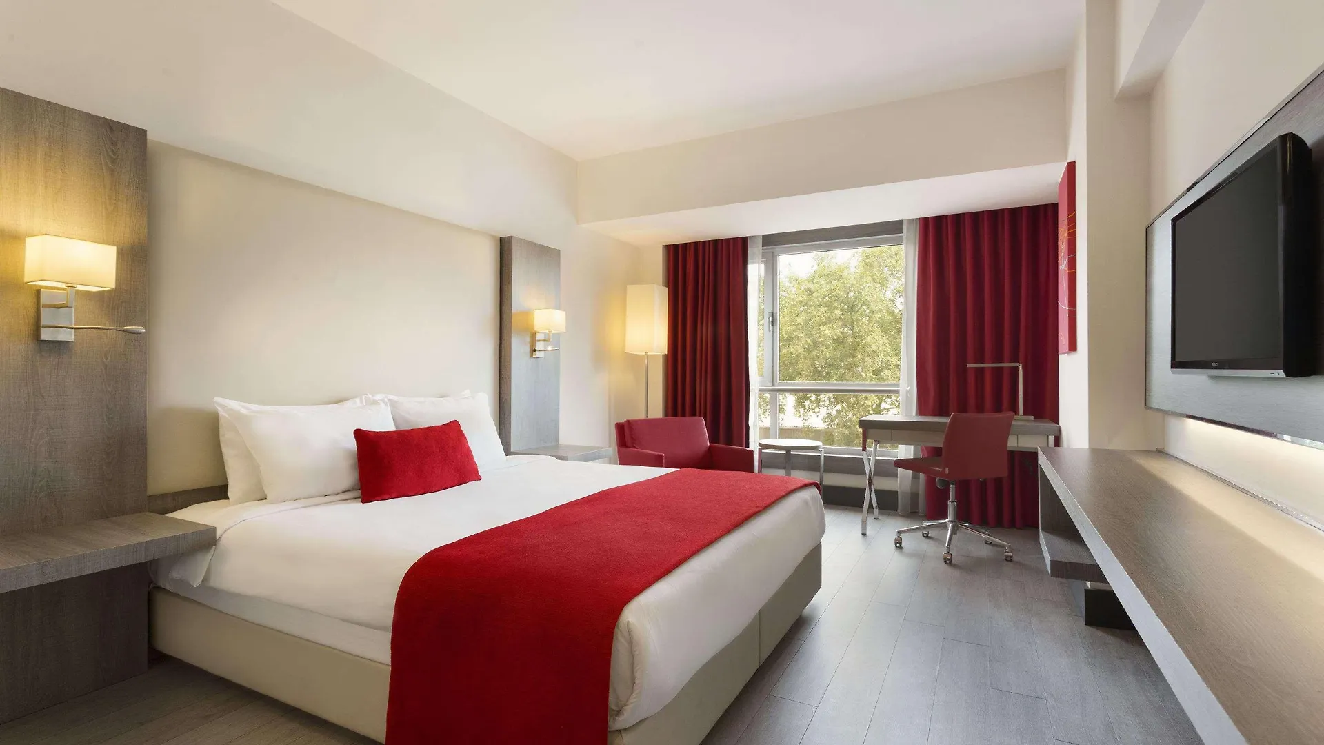 Ramada Plaza By Wyndham Izmir Otel 4*,  Türkiye