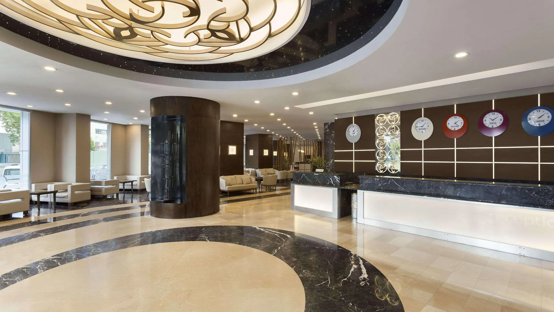 Ramada Plaza By Wyndham Izmir Otel 4*,