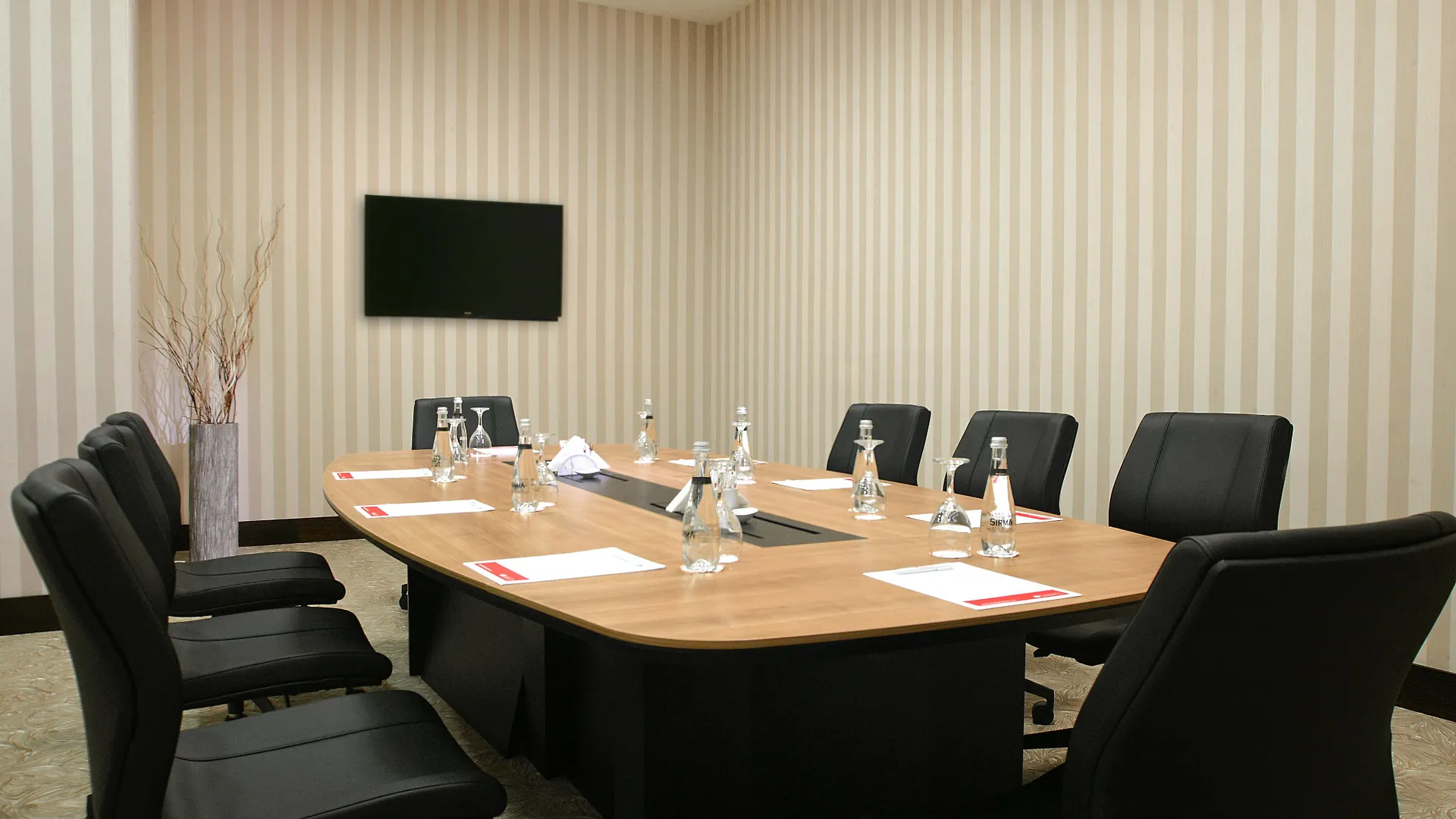 Ramada Plaza By Wyndham Izmir Otel 4*,