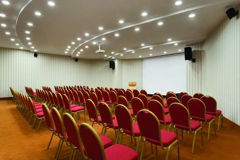 Ramada Plaza By Wyndham Izmir Otel