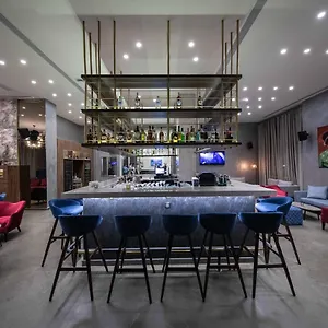 De 4*, Beiroet Libanon
