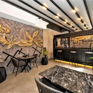 Otel Confores